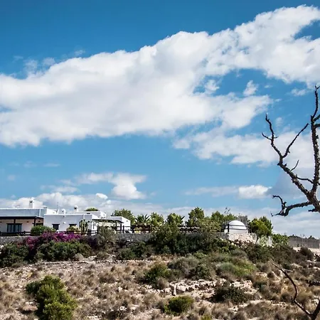 Casa Rural Cerro La Gorra Agua Amarga (Almeria)